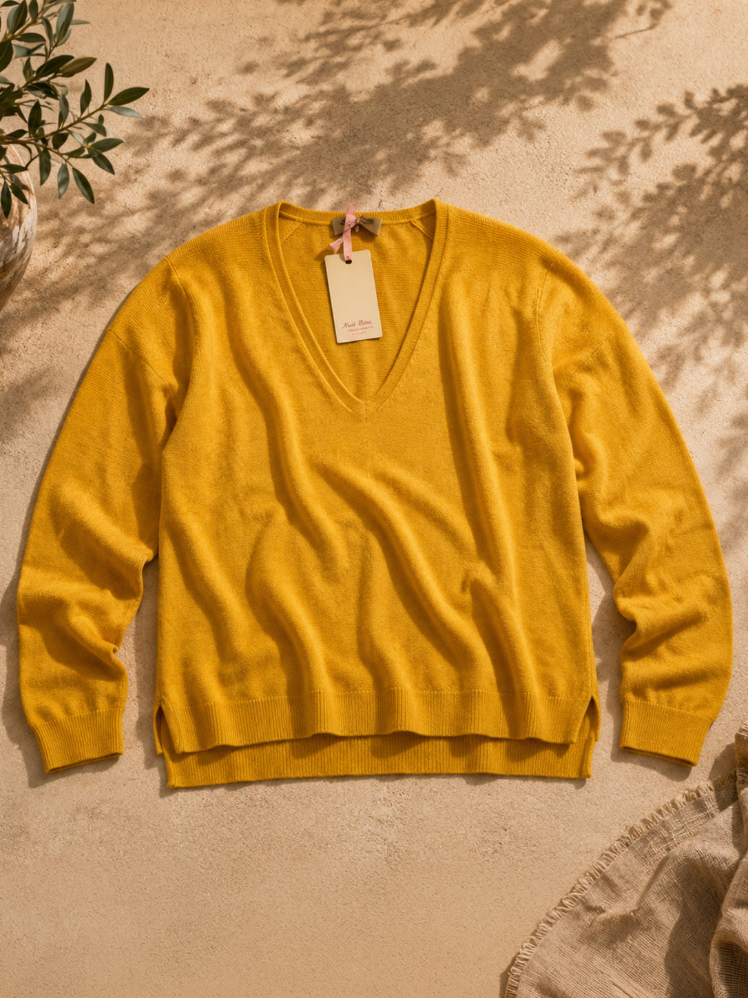 Cashmere V-Neck Damen unten offen